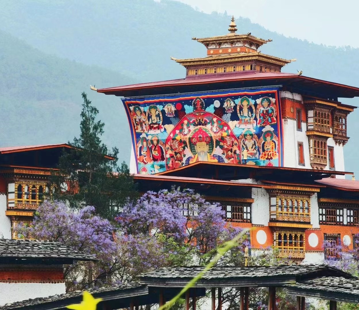 不丹8日深度體驗之旅-帕羅廷布普那卡富畢卡布姆唐通萨8天跟團遊